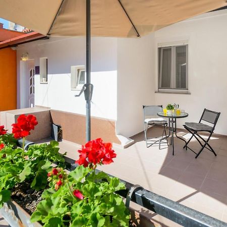 بولا Charming Apartment In Town Center المظهر الخارجي الصورة