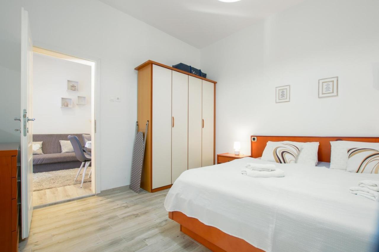 بولا Charming Apartment In Town Center المظهر الخارجي الصورة